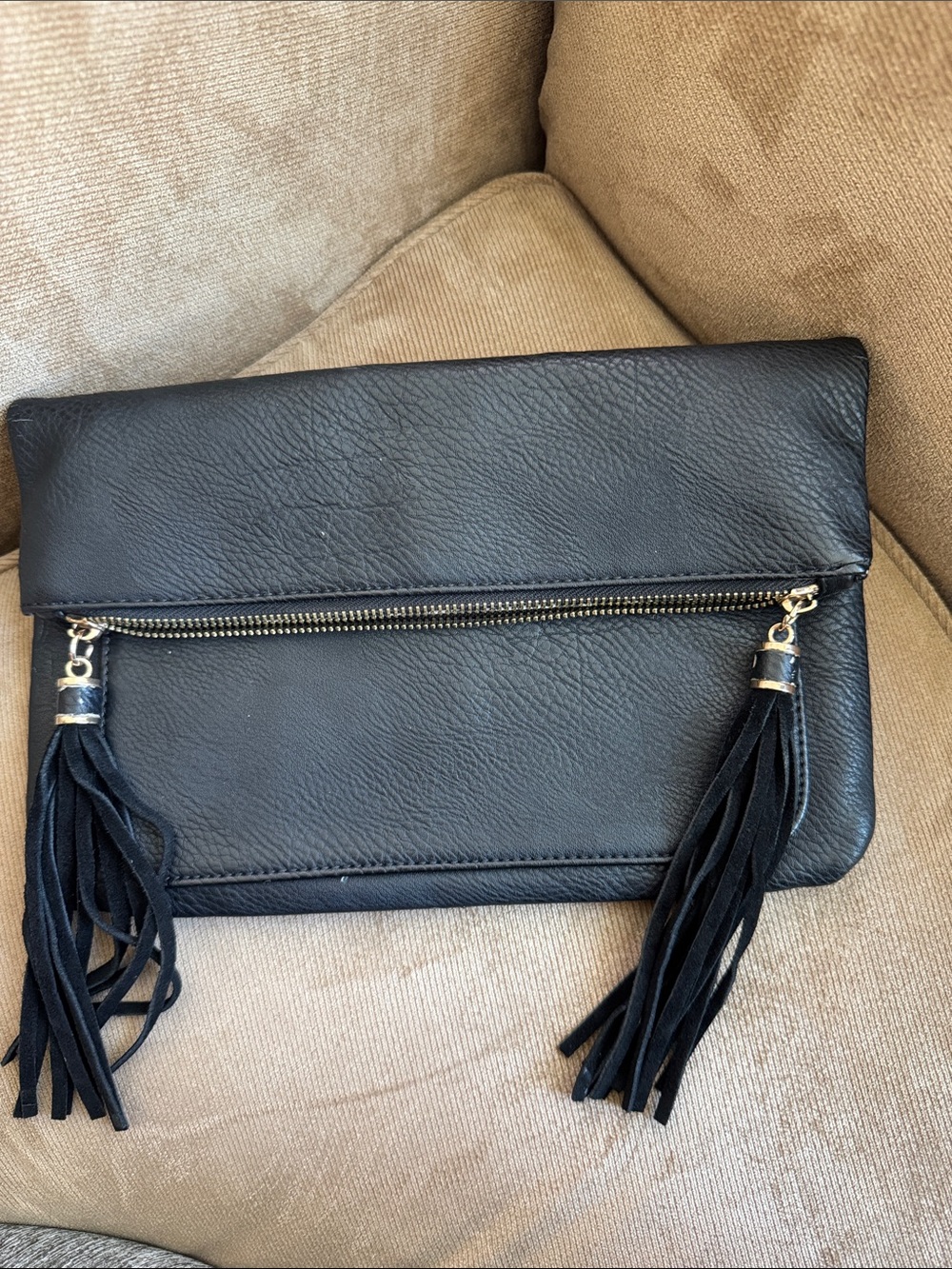 Moda Luxe Black Fold-Over Tassel Clutch